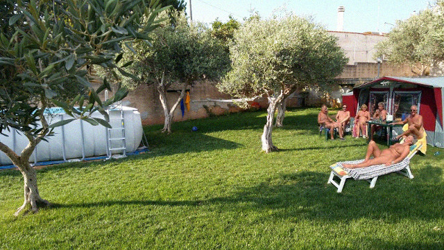sicilie naakt vakantie, naturist camping, campeggio naturista